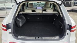 2025 Genesis GV70 2.5T SIGNATURE