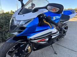2013 Suzuki GSX-R1000 Blue
