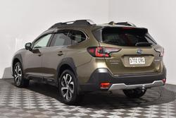 2022 Subaru Outback AWD Touring