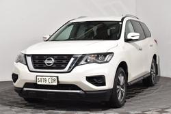 2019 Nissan Pathfinder ST
