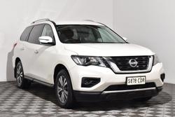2019 Nissan Pathfinder ST