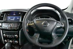 2019 Nissan Pathfinder ST