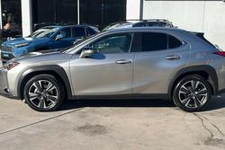 2022 Lexus UX UX250h Luxury