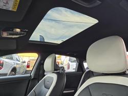 2024 Kia K4 GT-Line