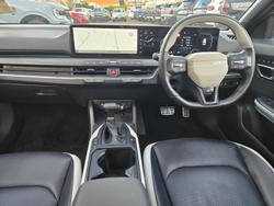 2024 Kia K4 GT-Line