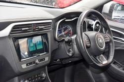 2022 MG ZS