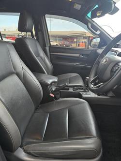 2023 Toyota Hilux Rogue