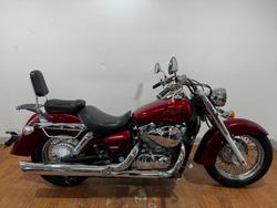 Honda VT750C Shadow