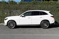 2024 Mercedes-Benz GLC-Class GLC300