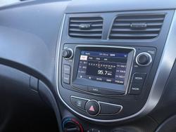 2016 Hyundai Accent SR