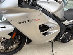 2011 Triumph SPRINT GT Silver