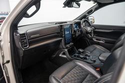 2022 Ford Everest Platinum