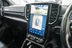 2022 Ford Everest Platinum