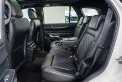 2022 Ford Everest Platinum