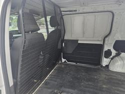 2023 Hyundai STARIA LOAD