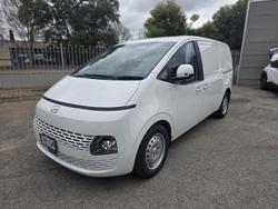 2023 Hyundai STARIA LOAD