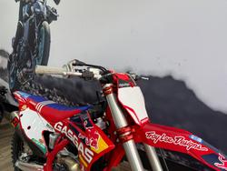 2022 GASGAS MC 450F TROY LEE DESIGNS RED