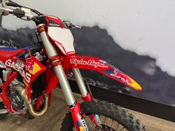 2022 GASGAS MC 450F TROY LEE DESIGNS RED