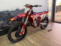 2022 GASGAS MC 450F TROY LEE DESIGNS RED