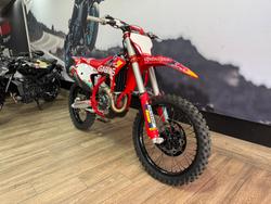 2022 GASGAS MC 450F TROY LEE DESIGNS RED