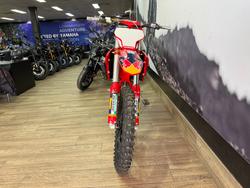 2022 GASGAS MC 450F TROY LEE DESIGNS RED