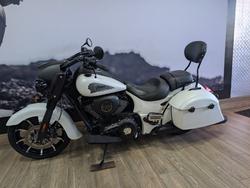 2019 INDIAN SPRINGFIELD DARK HORSE WHITE WHITE
