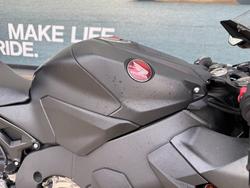 2017 Honda CBR1000RR (FIREBLADE) ABS Black