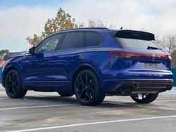 2026 Volkswagen Touareg R