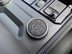 2026 Volkswagen Touareg R