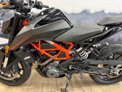 2023 Ktm 390 DUKE Black