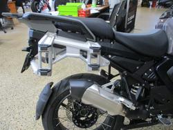 2026 BMW Motorrad R 1300 GS ADVENTURE TRIPLE BLK BLACK STORM METALLIC