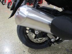 2026 BMW Motorrad C 400 X ION BLACK STORM METALLIC