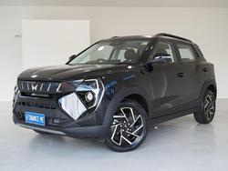 2025 Mahindra XUV3XO AX7L