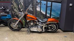 2014 Harley-Davidson CVO Breakout (FXSBSE) CVO Orange