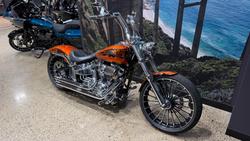2014 Harley-Davidson CVO Breakout (FXSBSE) CVO Orange