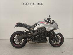 Suzuki Katana (GSX-S1000SRQ)