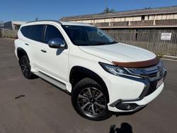 Mitsubishi Pajero Sport