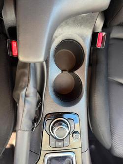 2018 Mazda 3 Neo Sport