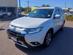 2020 Mitsubishi Outlander LS