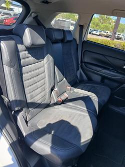 2020 Mitsubishi Outlander LS