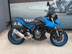 Suzuki GSX-8S