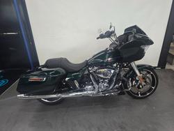 Harley-Davidson FLTRX Road Glide (117)