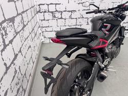 2021 Triumph Street Triple R 765 Low Street Triple Black