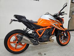 2023 Ktm 1290 SUPER DUKE R Orange