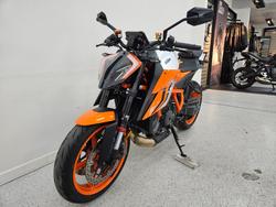 2023 Ktm 1290 SUPER DUKE R Orange