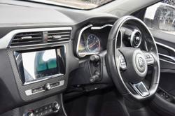 2023 MG ZS