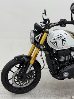 2026 Triumph SPEED 400 WHITE