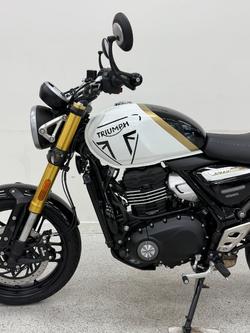2026 Triumph SPEED 400 WHITE