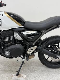 2026 Triumph SPEED 400 WHITE