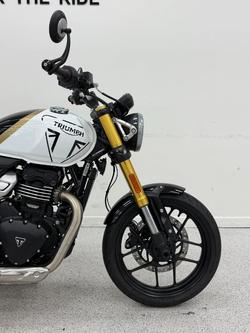 2026 Triumph SPEED 400 WHITE